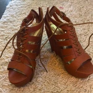 Bamboo, Size 9, light brown wedges